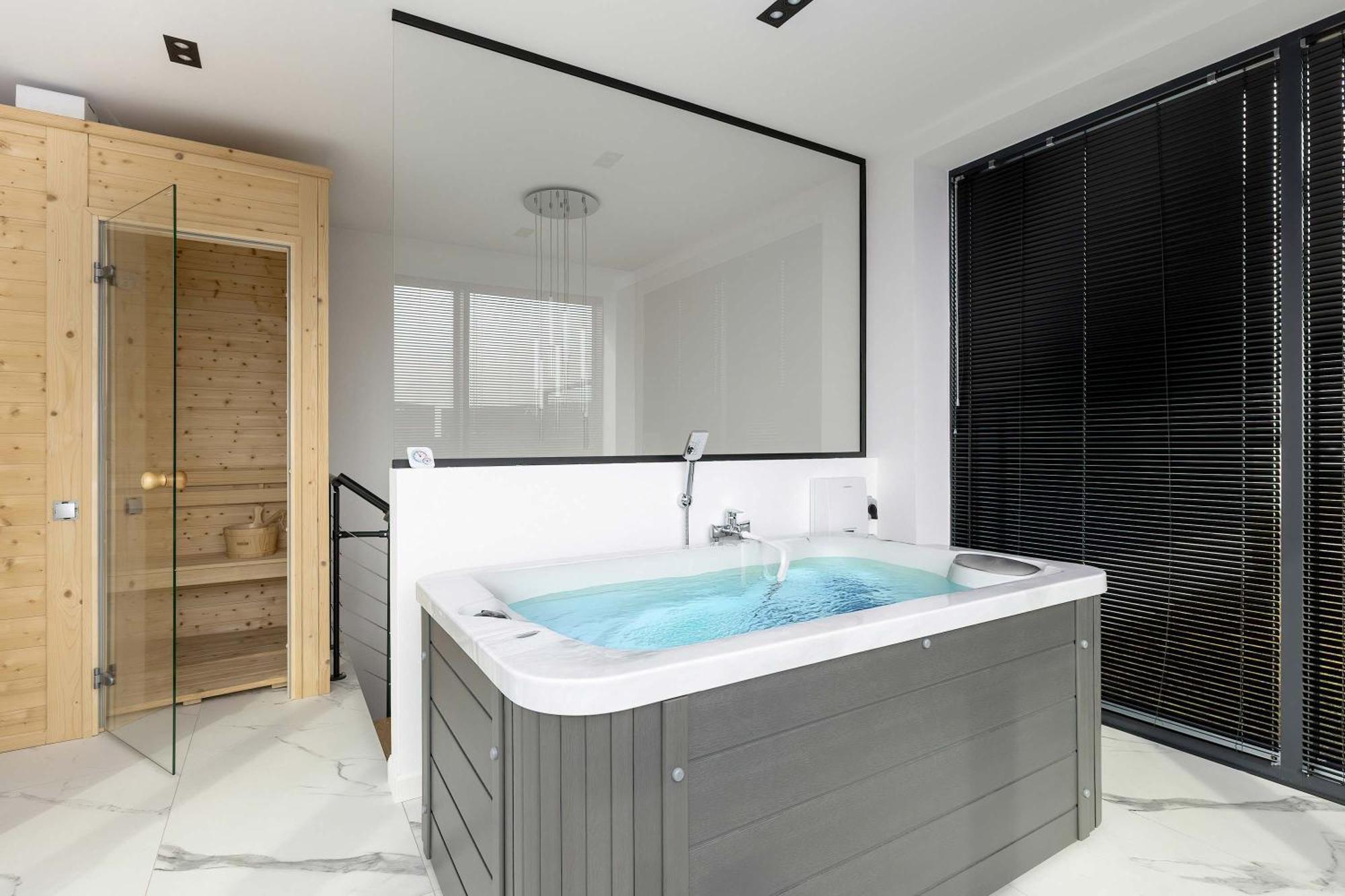 Apartment Dwupoziomowy W Krakowie Z Sauna, Jacuzzi, Parkingiem I Tarasem By Renters Prestige